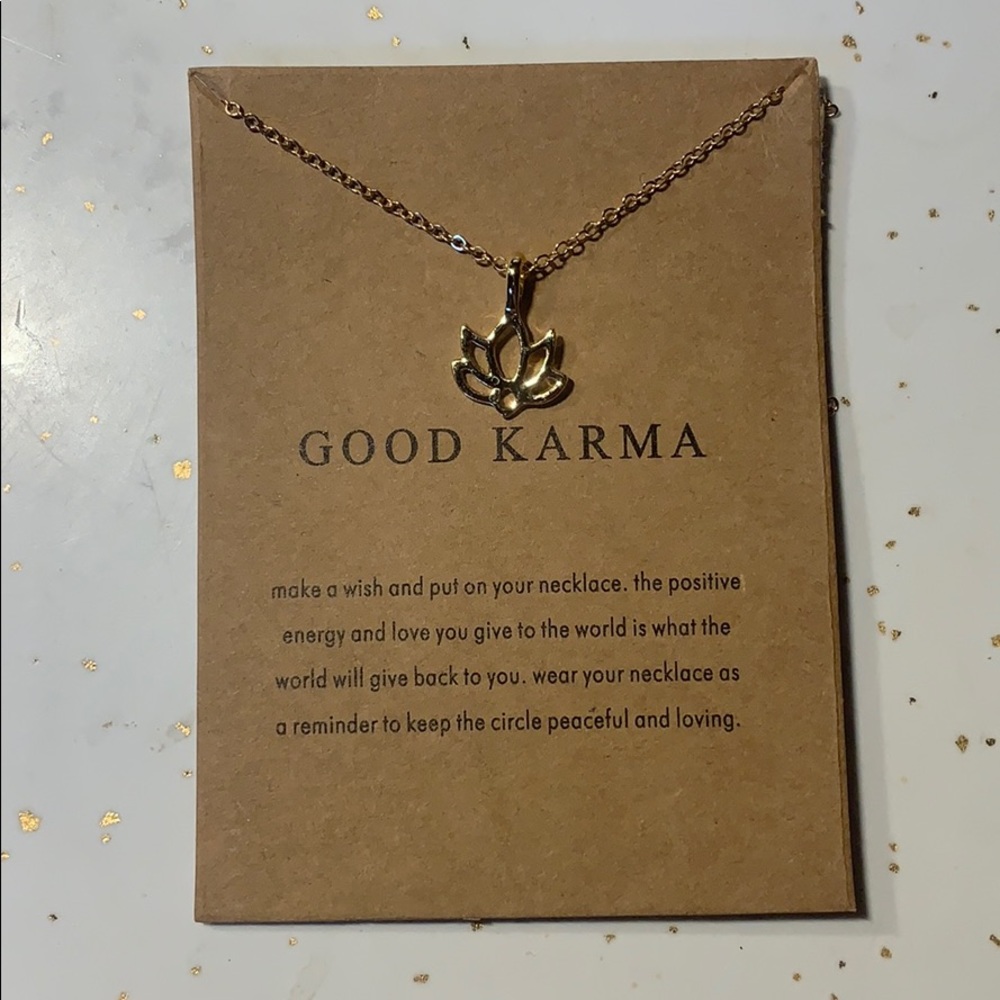 Good Karma Lotus Flower Charm Necklace 🧘🏼‍♀️